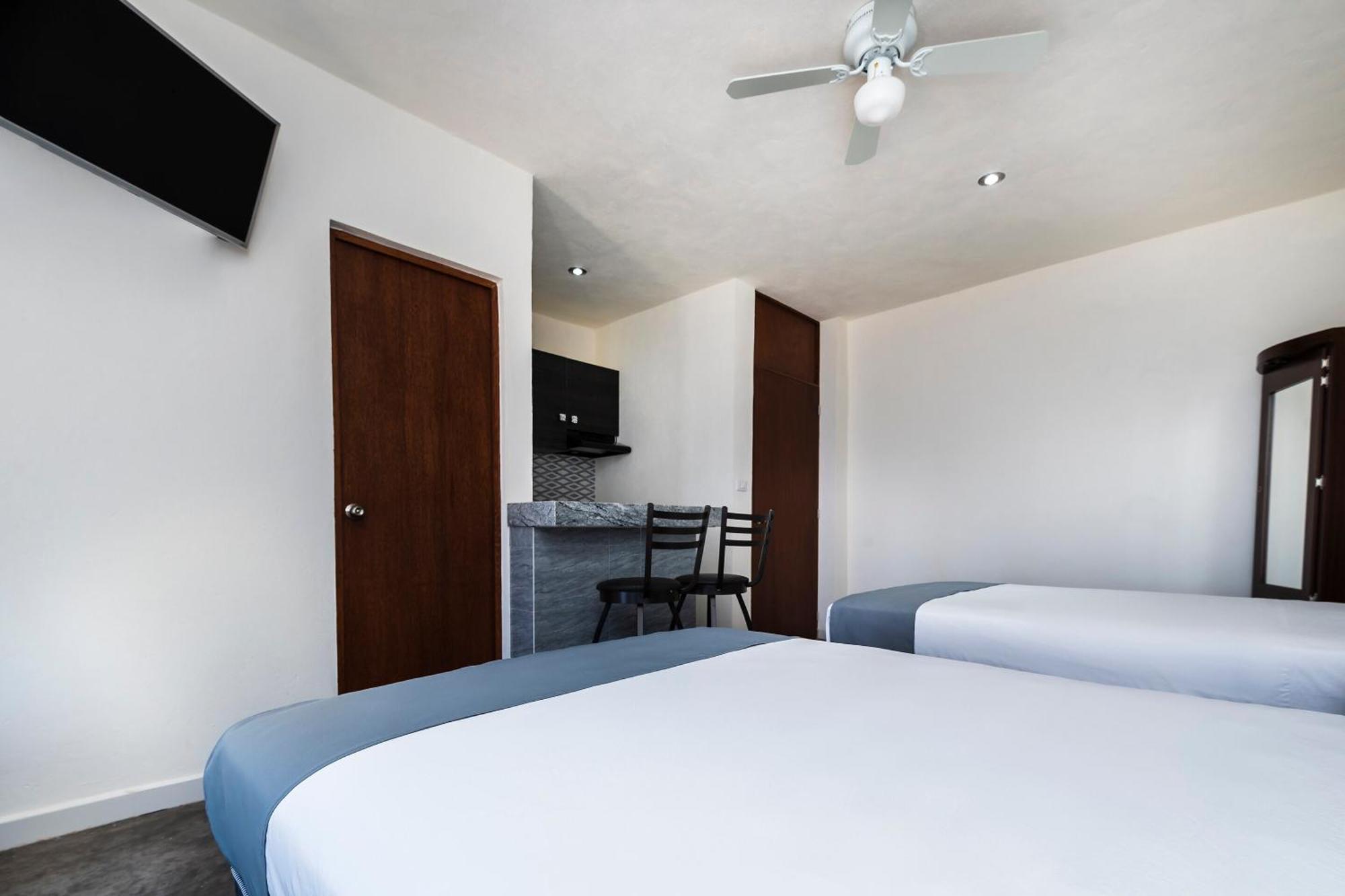 Capital O Hotel Joyma Suites, San Luis San Luis Potosí Buitenkant foto