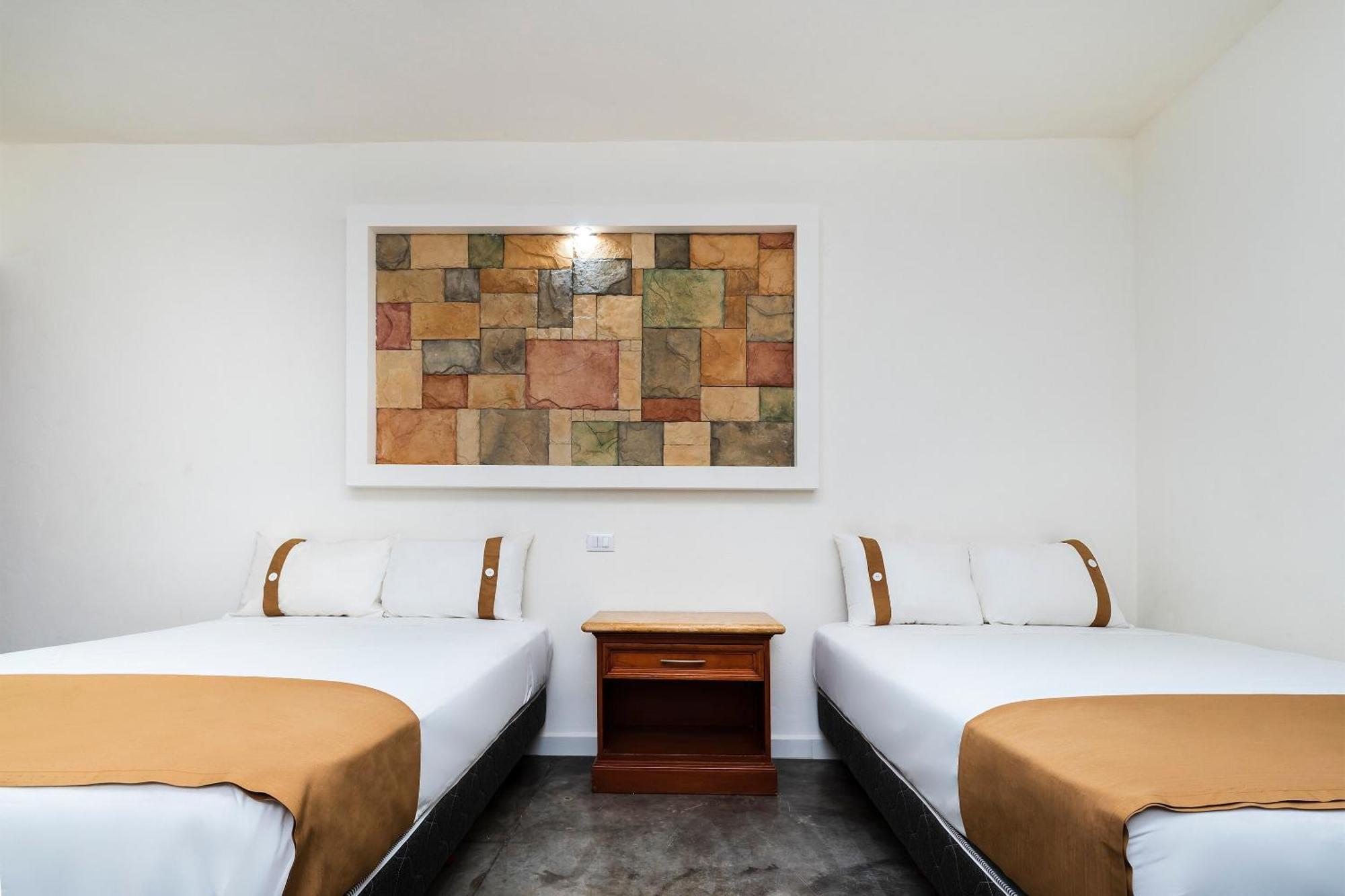 Capital O Hotel Joyma Suites, San Luis San Luis Potosí Buitenkant foto
