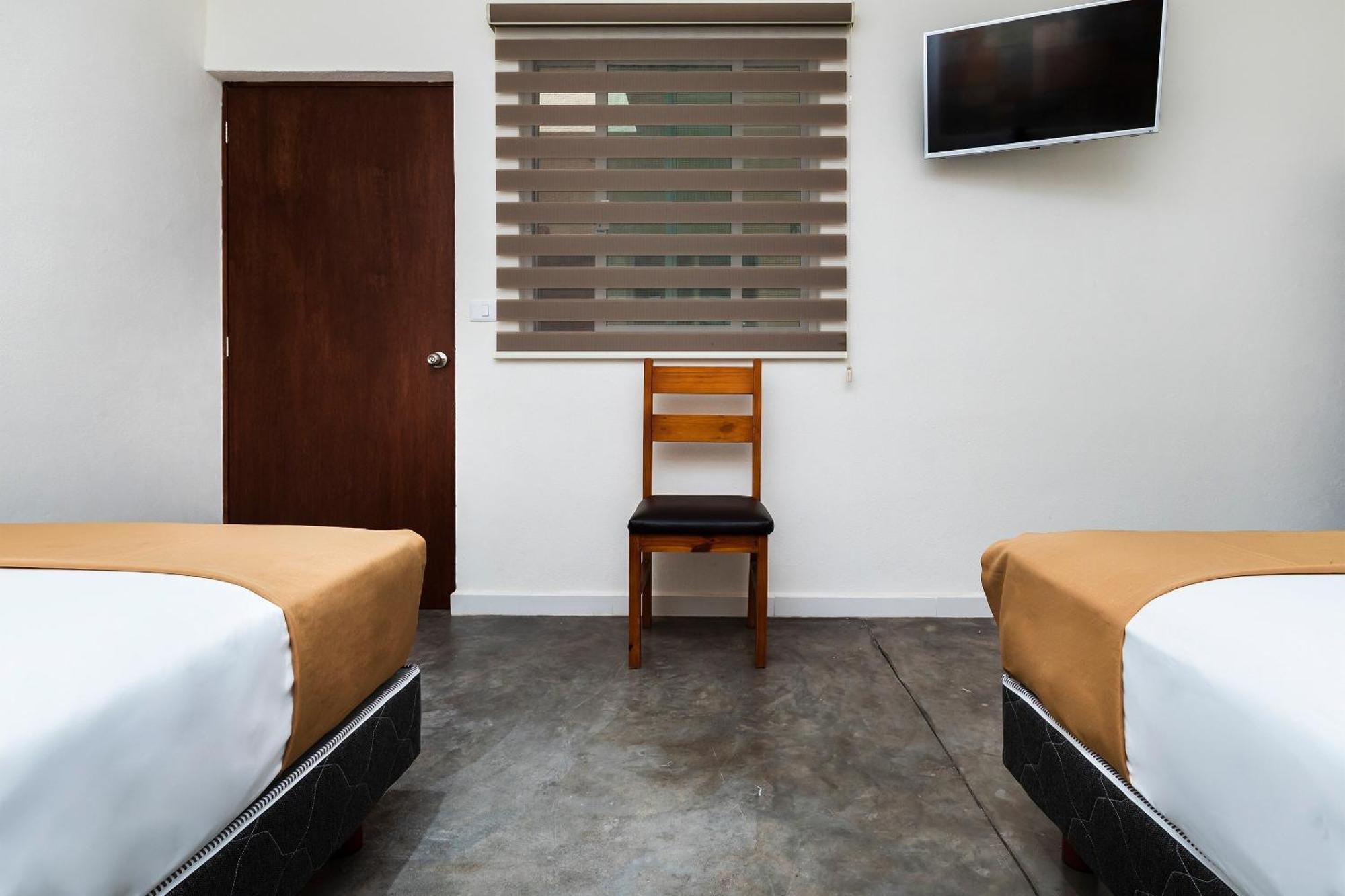 Capital O Hotel Joyma Suites, San Luis San Luis Potosí Buitenkant foto
