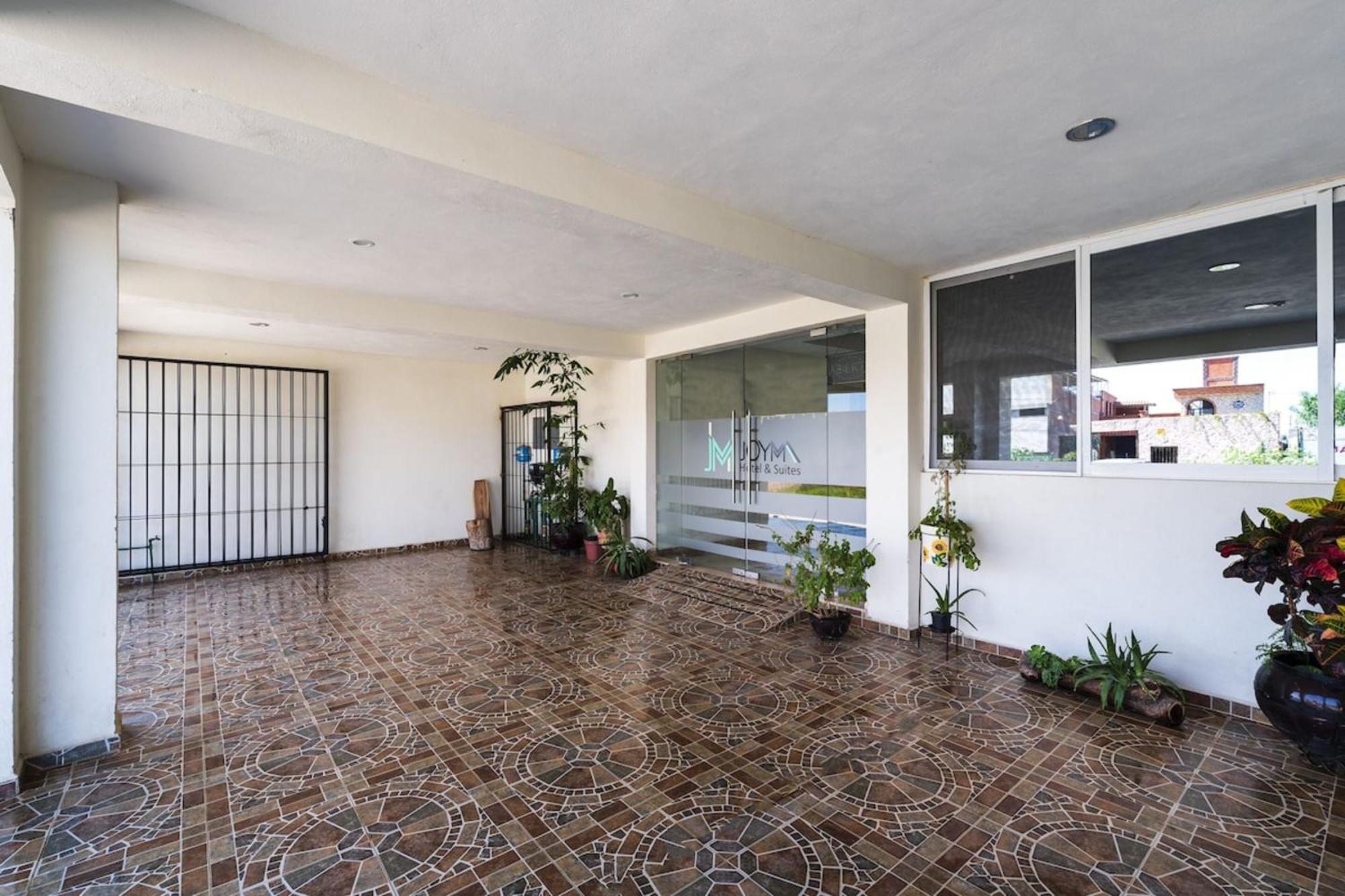 Capital O Hotel Joyma Suites, San Luis San Luis Potosí Buitenkant foto